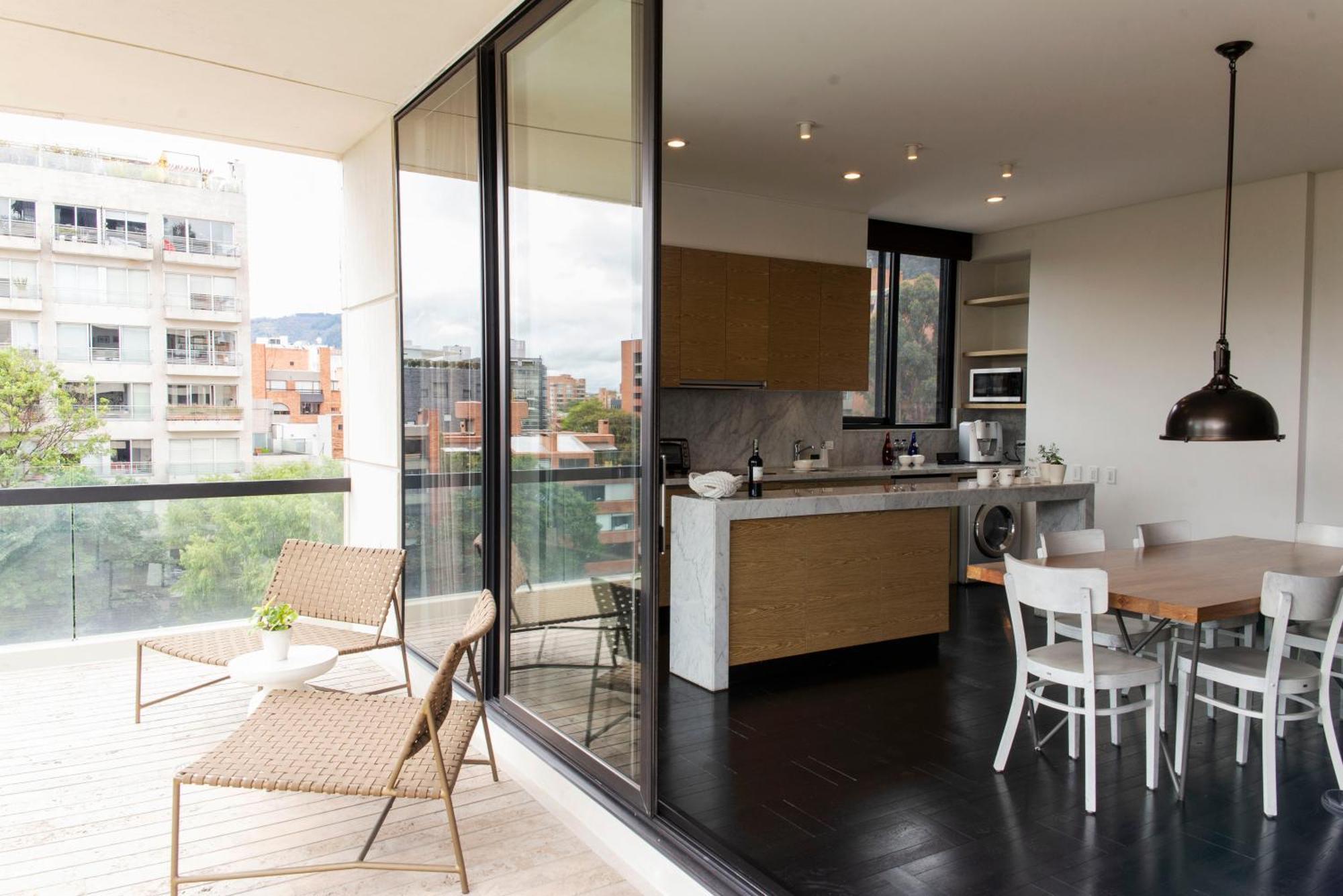 8010 Urban Living- Luxury Home Experience Bogotá Eksteriør billede
